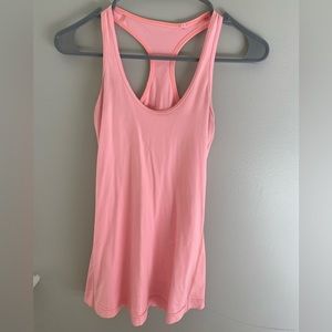lululemon light pink tank